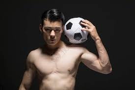 费城人队主帅汤姆森宣布在 2025 赛季结束后可能考虑转岗管理层