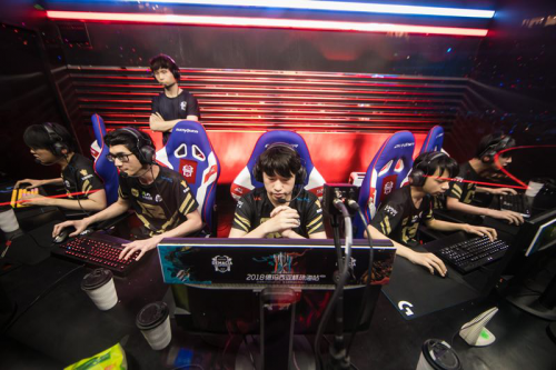 这样的表现 这样的表现